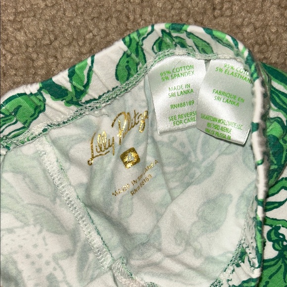 Lilly Pulitzer floral PJs - Picture 8 of 11